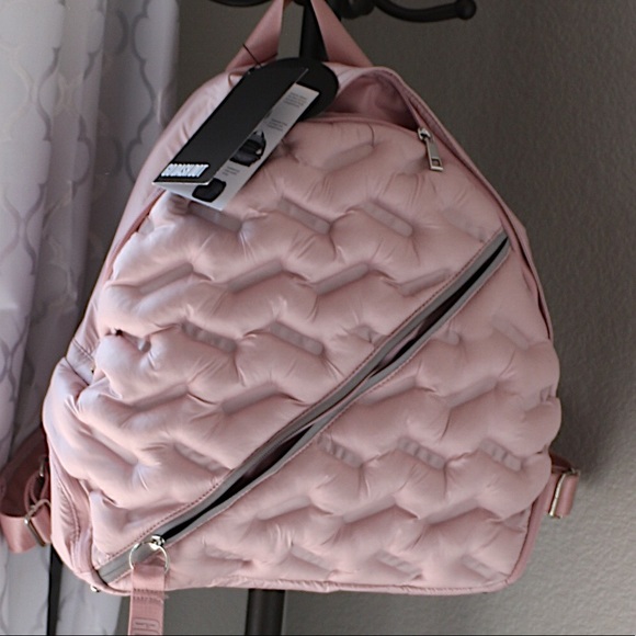 go dash dot backpack